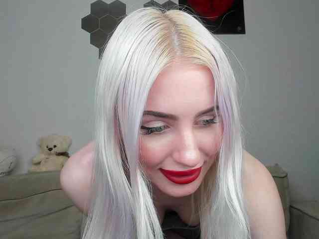 daeneryy webcam