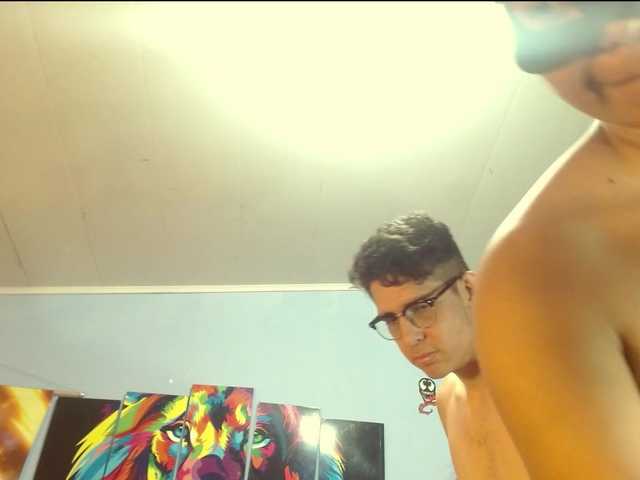 leoandkali live sex show