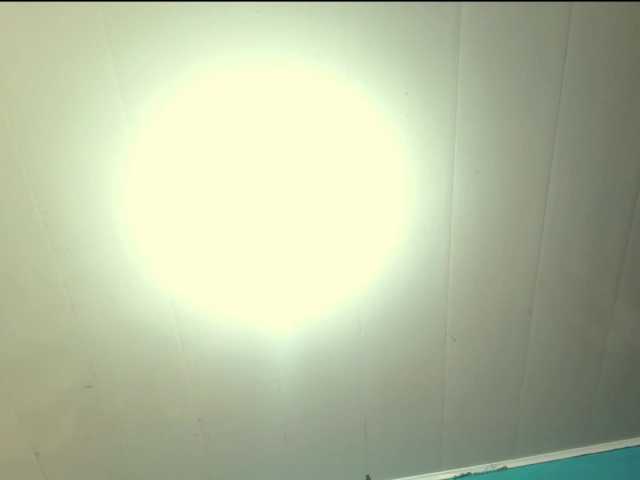 LeoAndKali live cam