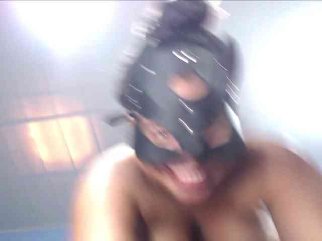 Modelo: LeoAndKali