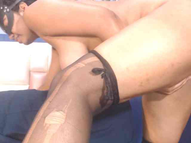 LeoAndKali webcam