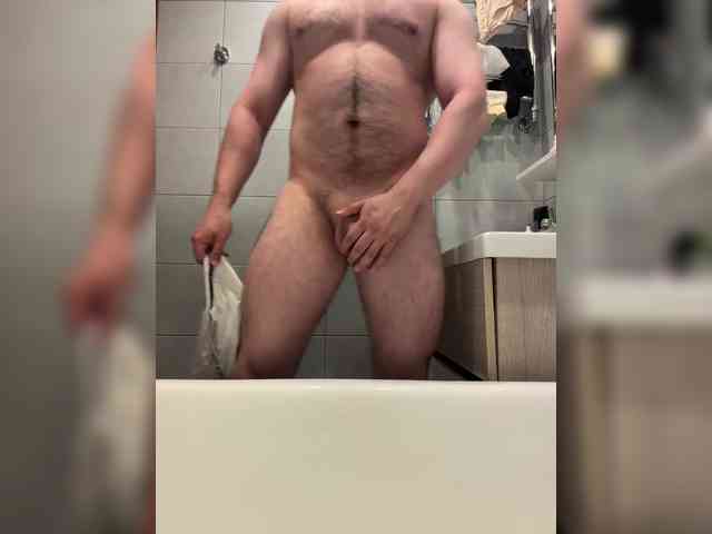 LipBodybuilder Sex Cam Show