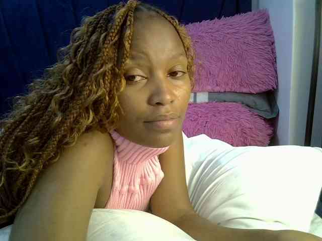PrettyBambi webcam