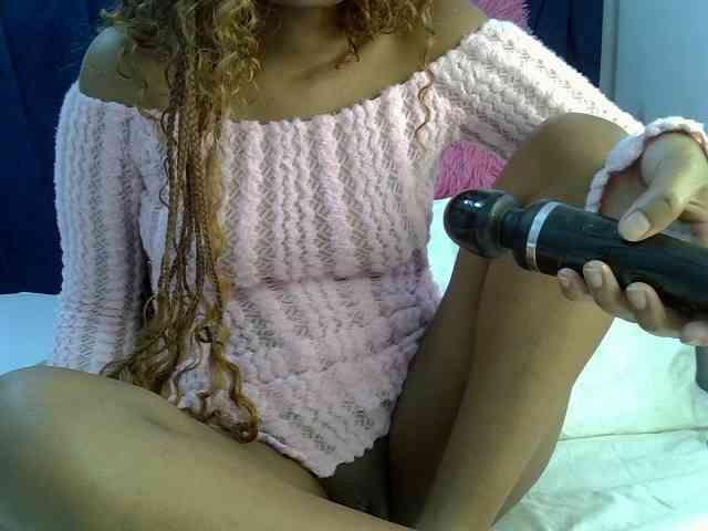 PrettyBambi webcam