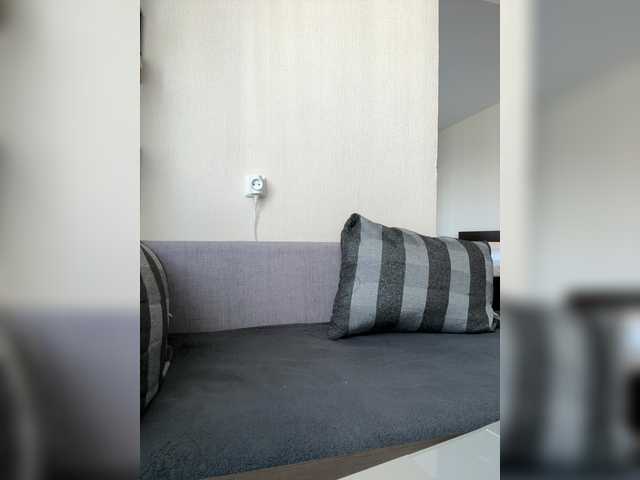 AdrienneBourget's BongaCams show and profile