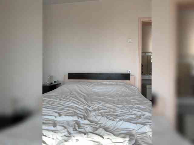 AdrienneBourget webcam