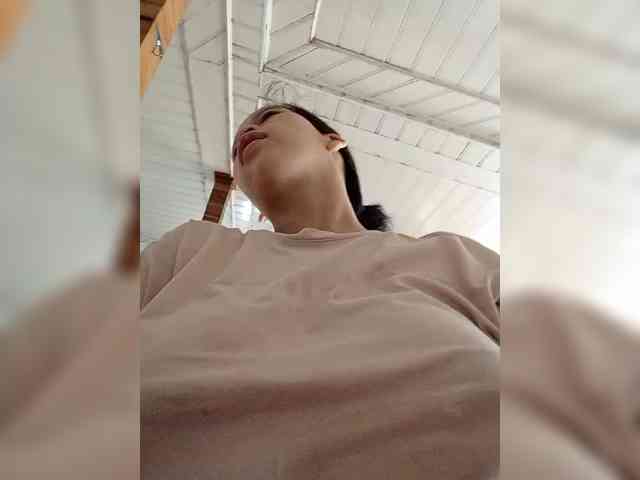 Babynhi90 webcam