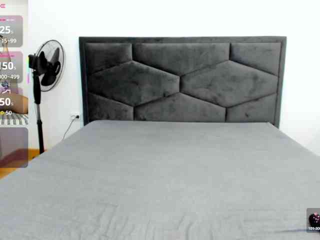 AvaAnne webcam