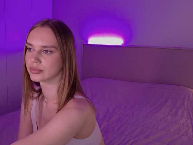 LunaTempt's BongaCams show and profile