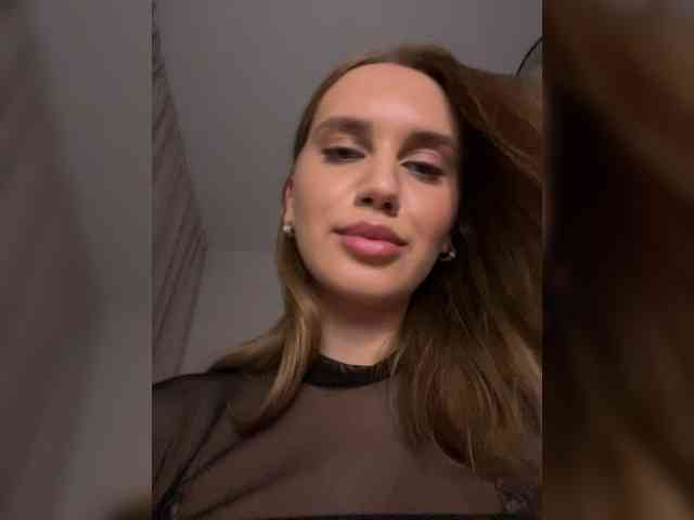 Your_Luna webcam