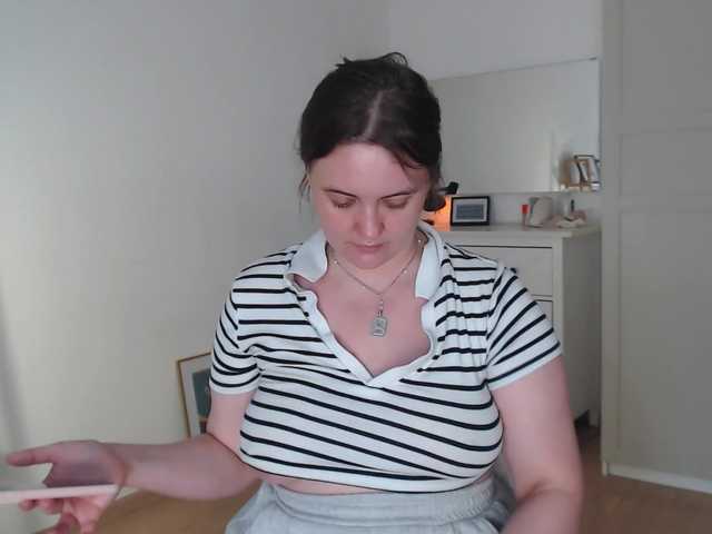 LelaRyann live webcam show