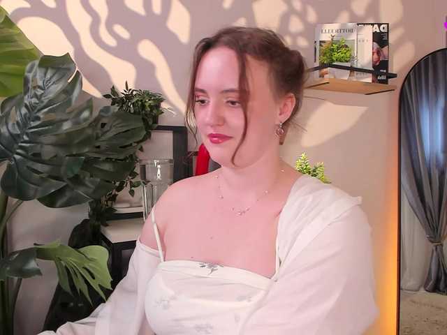 LelaRyann webcam