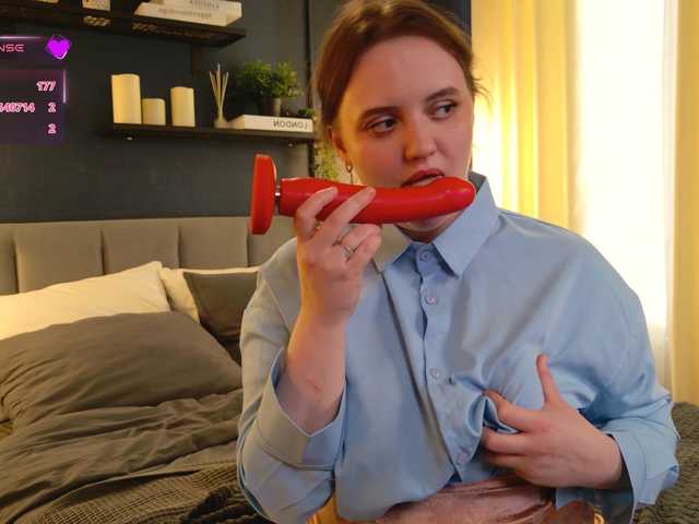 LelaRyann's BongaCams show and profile