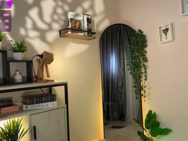 LelaRyann's BongaCams show and profile