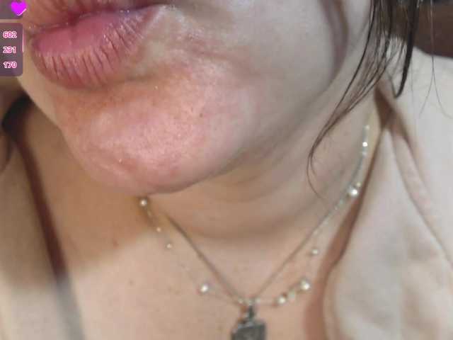 LelaRyann live cam on BongaCams