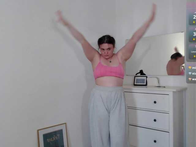 LelaRyann live webcam show