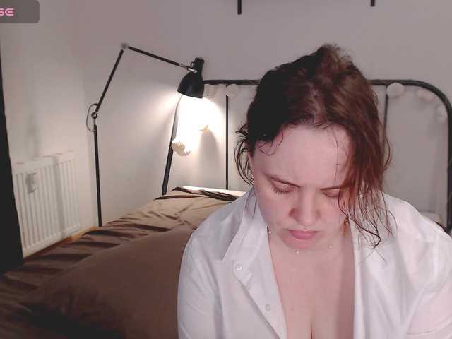LelaRyann live cam on BongaCams