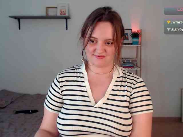 LelaRyann webcam