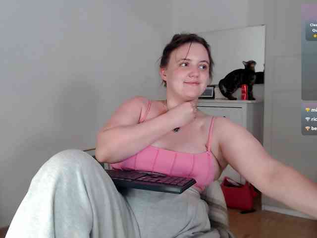 LelaRyann webcam
