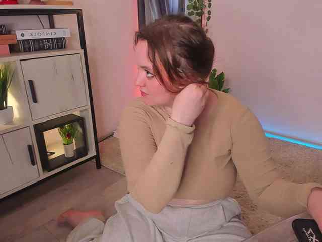 LelaRyann webcam