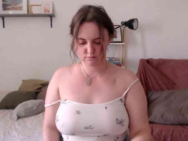 LelaRyann webcam