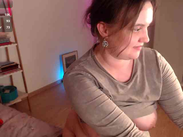 LelaRyann webcam