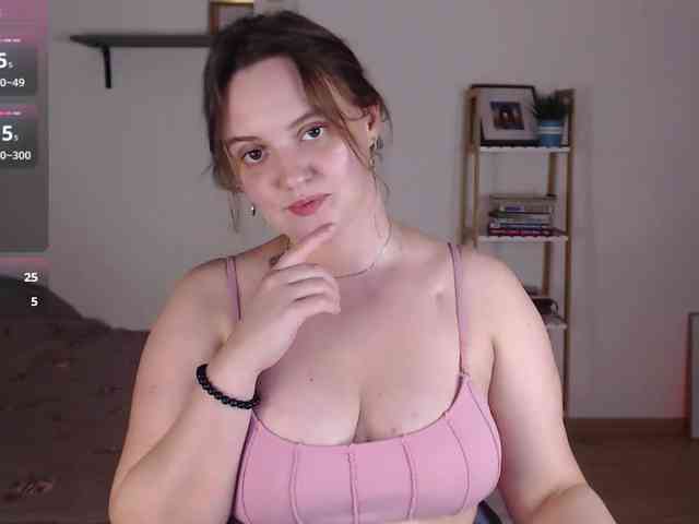 LelaRyann webcam