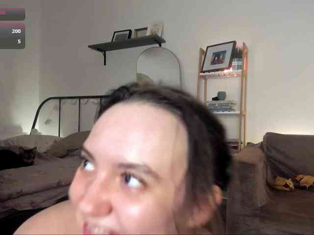 LelaRyann webcam