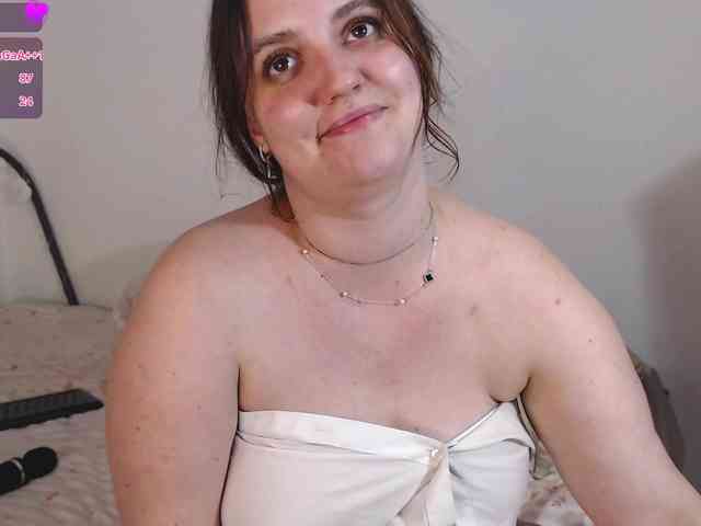 LelaRyann webcam