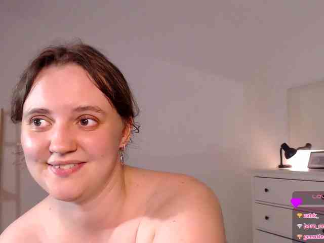LelaRyann webcam