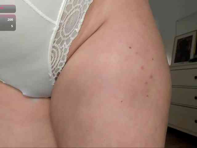 LelaRyann webcam