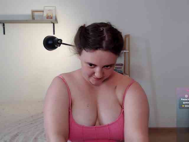 LelaRyann webcam