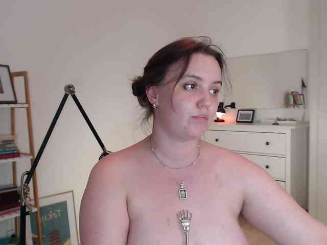 LelaRyann webcam