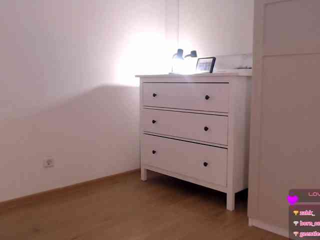 LelaRyann webcam