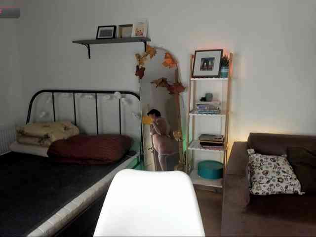 LelaRyann webcam