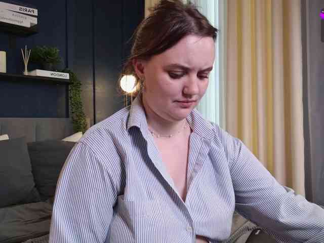LelaRyann webcam