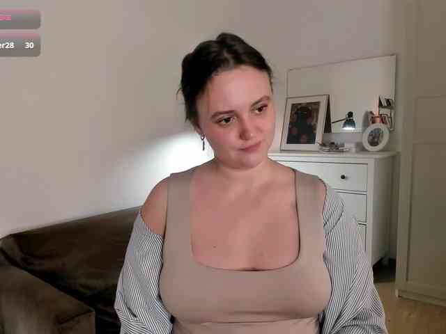 LelaRyann webcam