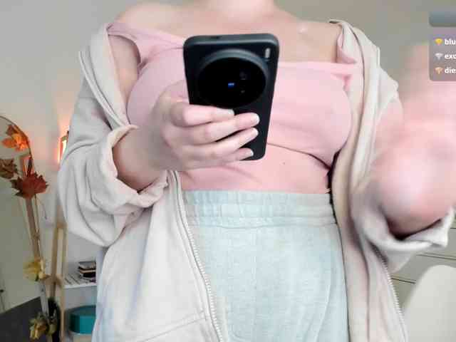 LelaRyann webcam