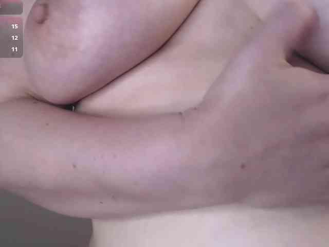 LelaRyann webcam