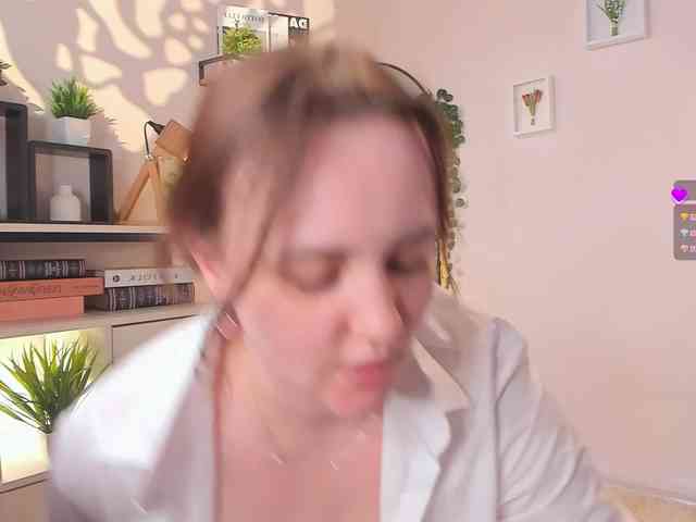 LelaRyann webcam