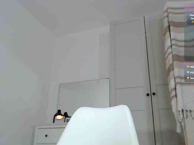LelaRyann webcam