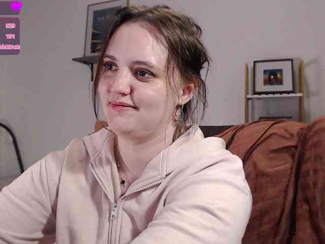 LelaRyann webcam