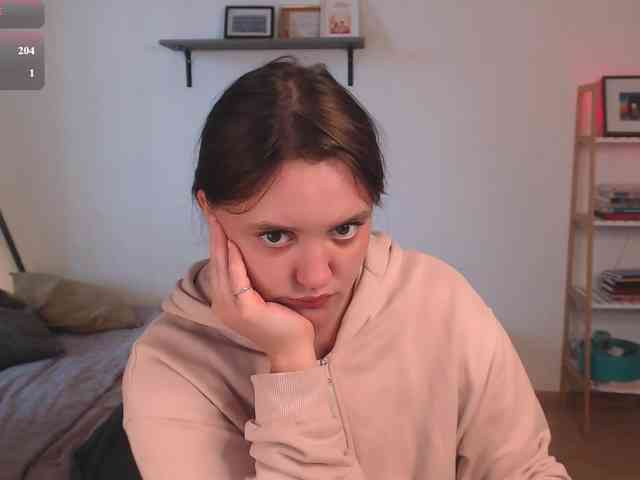 LelaRyann webcam