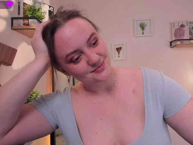 LelaRyann webcam