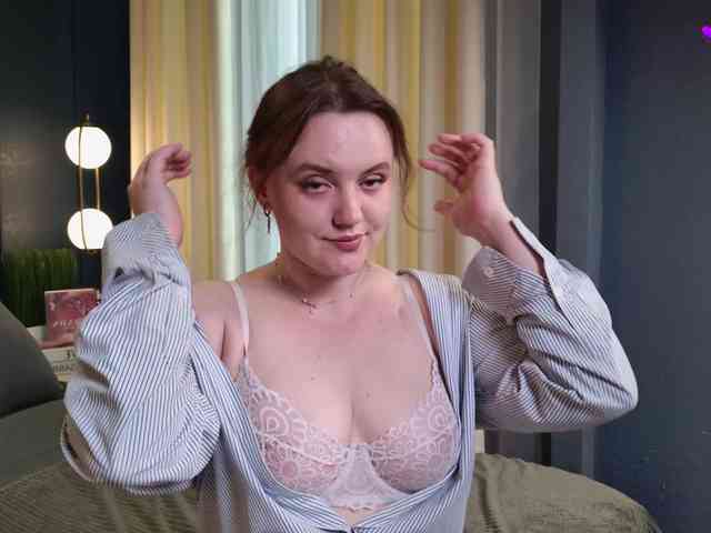 LelaRyann webcam