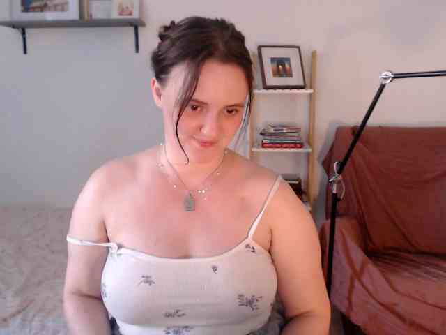 LelaRyann webcam