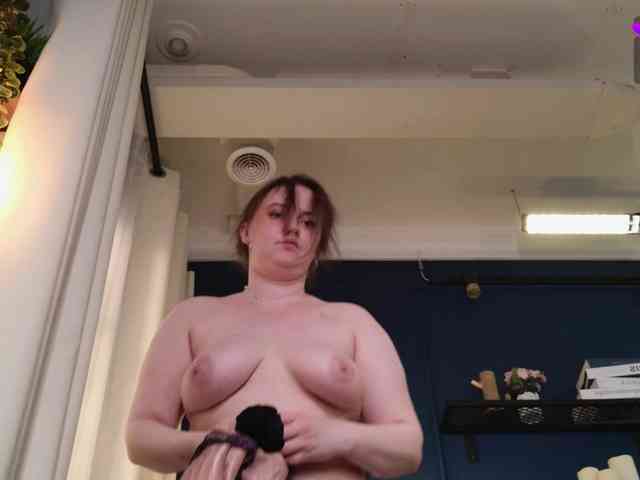 LelaRyann webcam