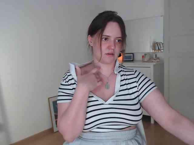 LelaRyann webcam