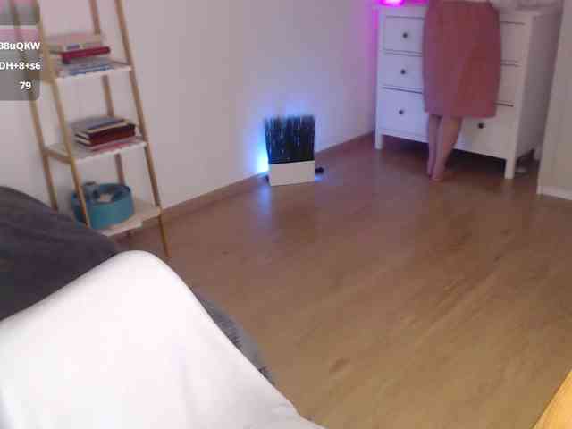 LelaRyann webcam