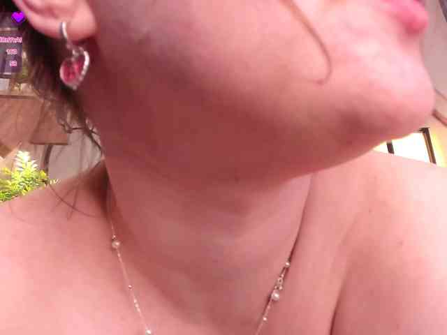 LelaRyann webcam